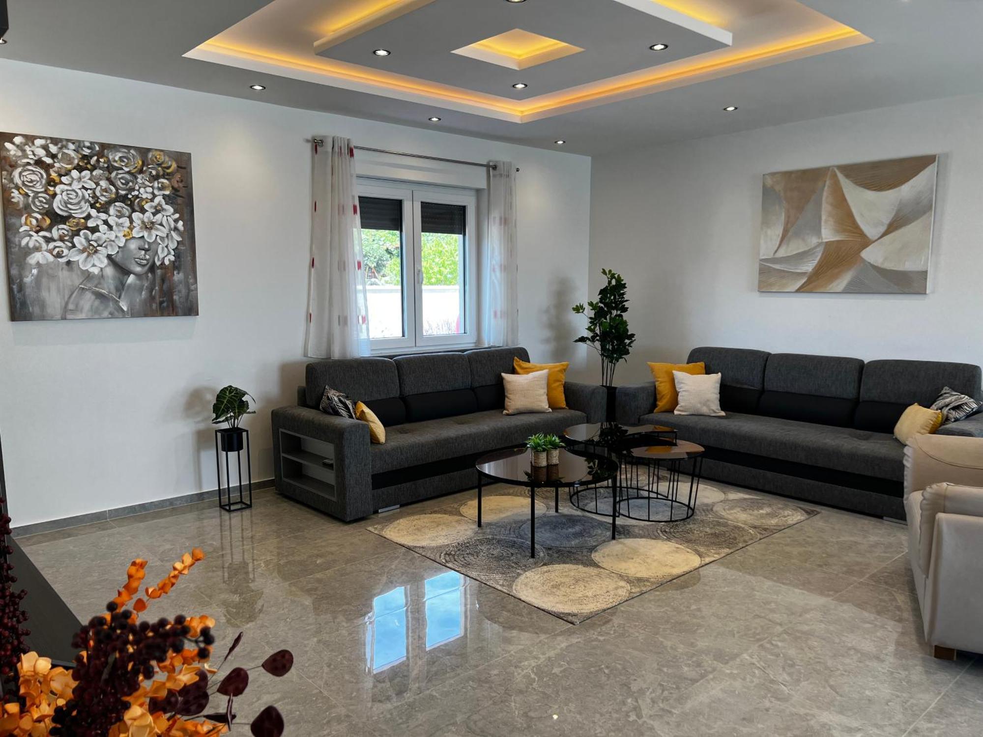 Villa Mare - Modern Villa With Swimming Pool And Jacuzzi Πούλα Εξωτερικό φωτογραφία